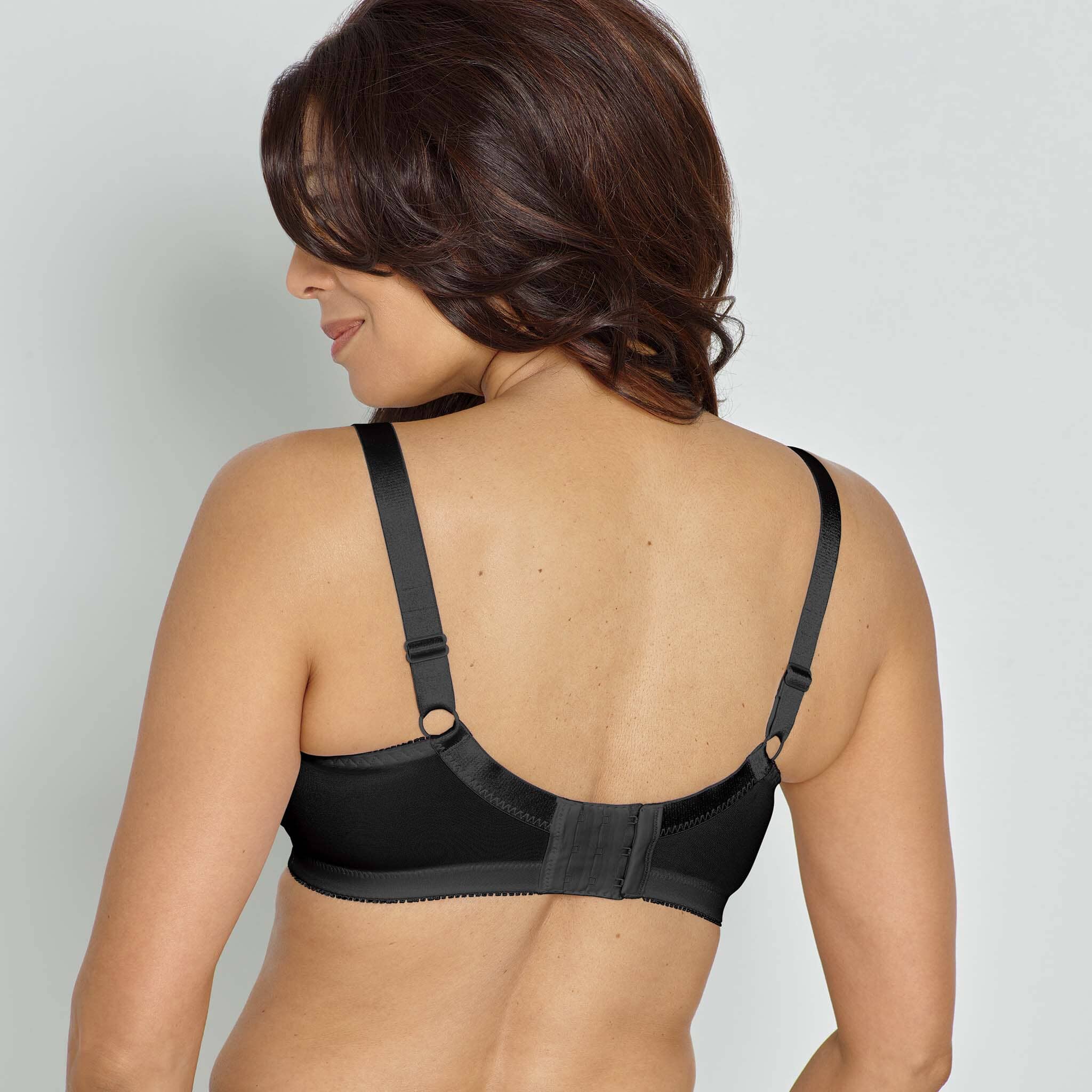 Wide Strap Leisure Black Color Bras with Silicone Breast Forms